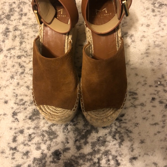 Marc Fisher Alida Espadrille Platform Wedges - Picture 6 of 11